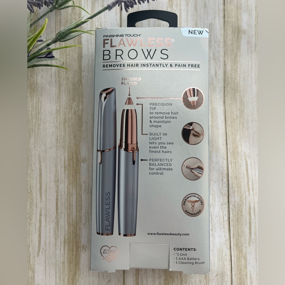 FLAWLESS Brows Hair Remover - 18K Gold Plated